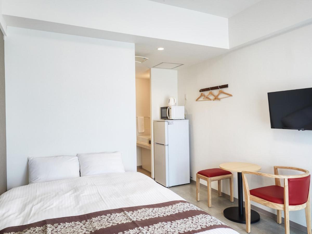 Bibi Hotel Naha Kume Екстериор снимка